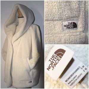 THE NORTH FACE Cozy Single Button Snuggle Jacket w/ hood